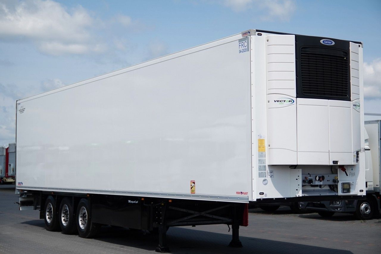 Schmitz Cargobull CHŁODNIA / AGREGAT CARRIER VECTOR 1550 / DOPPELS - Frigorifik dorse: fotoğraf 1 Schmitz Cargobull CHŁODNIA / AGREGAT CARRIER VECTOR 1550 / DOPPELS - Frigorifik dorse: fotoğraf 1