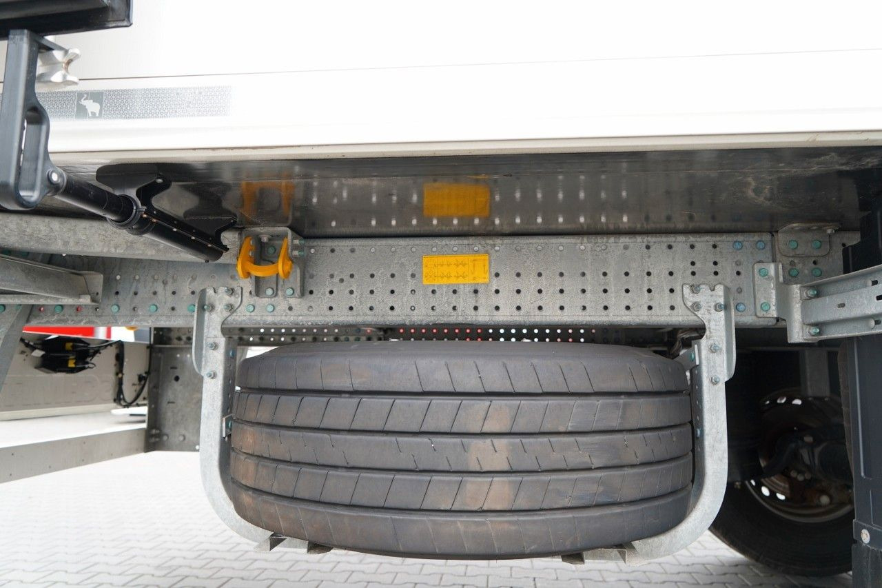 Frigorifik dorse Schmitz Cargobull / CHŁODNIA / THERMO KING SLX 300 / DOPPELSTOCK /: fotoğraf 16 Frigorifik dorse Schmitz Cargobull / CHŁODNIA / THERMO KING SLX 300 / DOPPELSTOCK /: fotoğraf 16