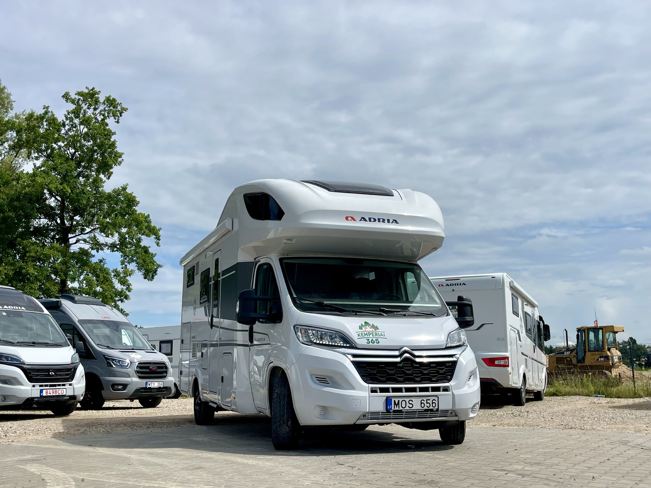 ADRIA - Alkovenli karavan: fotoğraf 1 ADRIA - Alkovenli karavan: fotoğraf 1