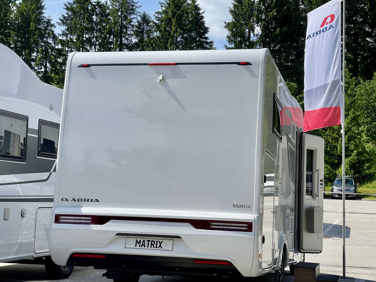 ADRIA Matrix axess 650SL - Semi entegre karavan: fotoğraf 3 ADRIA Matrix axess 650SL - Semi entegre karavan: fotoğraf 3