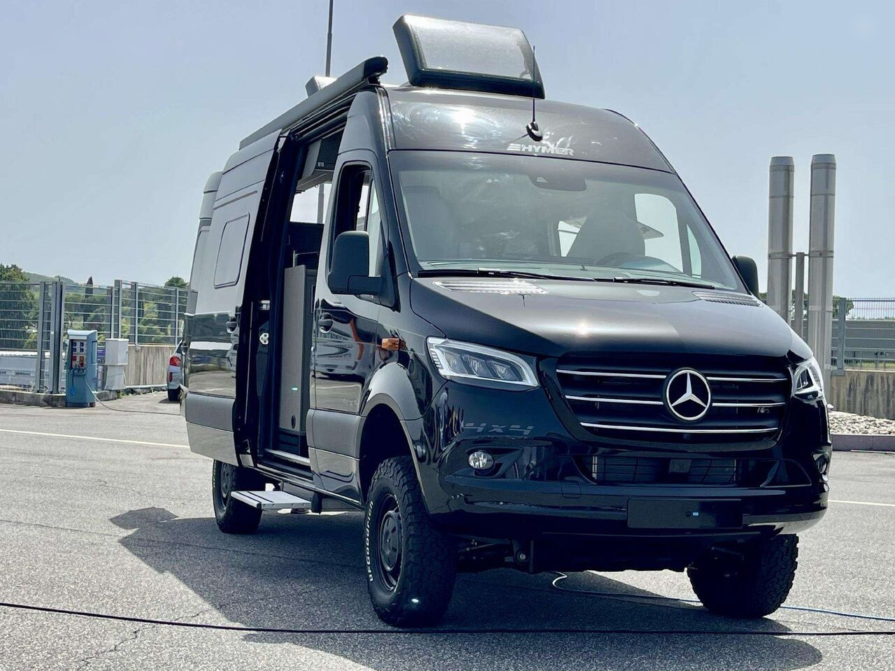 Hymer Grand Canyon S 4x4 - Camper van: fotoğraf 2 Hymer Grand Canyon S 4x4 - Camper van: fotoğraf 2