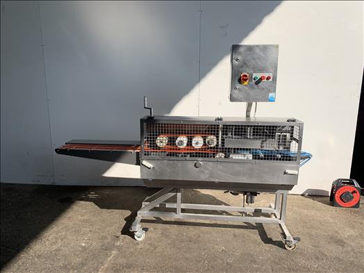 AFT Sandwich cutter - Fırın makinesi: fotoğraf 1 AFT Sandwich cutter - Fırın makinesi: fotoğraf 1