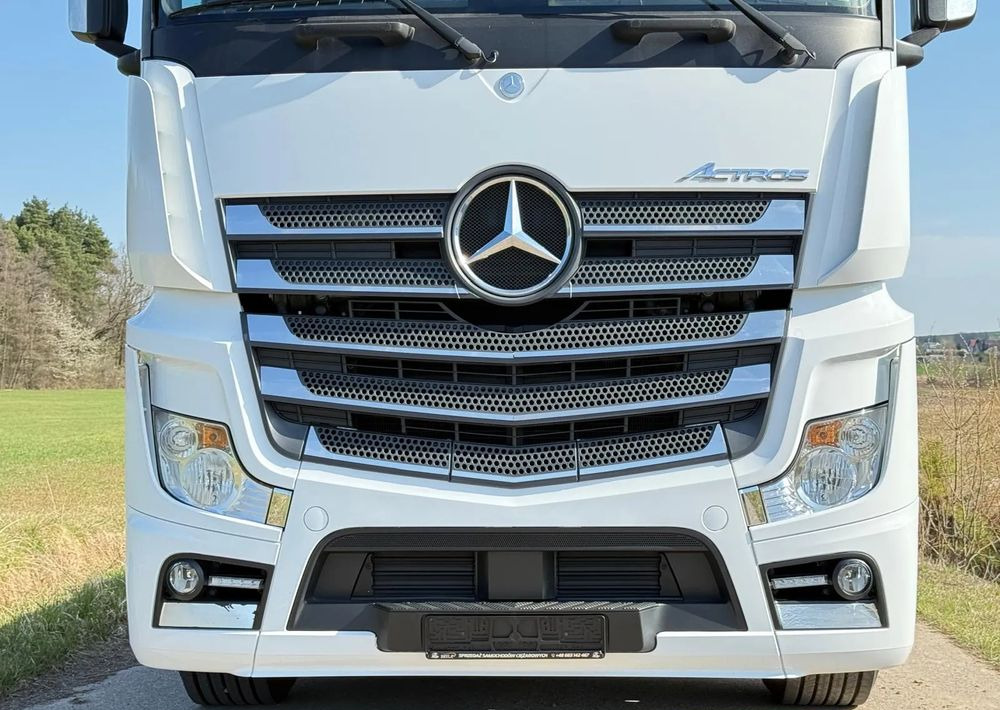 Mercedes-Benz ACTROS 1853/1845/E6/BIG SPACE/STANDARD/2019/ALUSY/NISKI PRZEBIEG/ - Çekici: fotoğraf 4 Mercedes-Benz ACTROS 1853/1845/E6/BIG SPACE/STANDARD/2019/ALUSY/NISKI PRZEBIEG/ - Çekici: fotoğraf 4