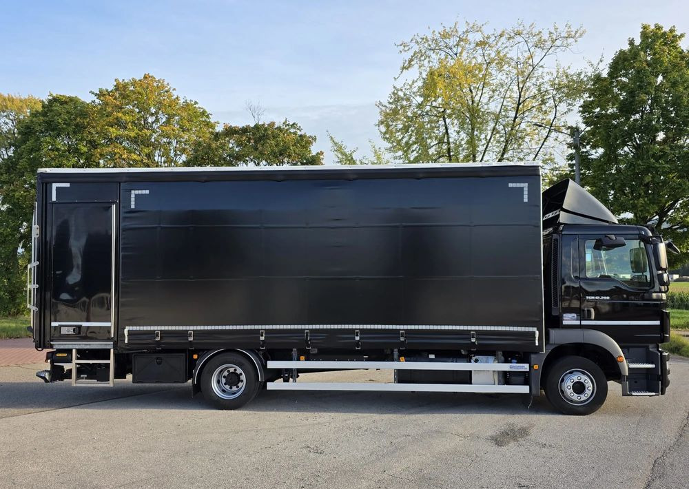 MAN TGM 12.290 / 15.290 / E6/ FIRANKA /BOCZNE DRZWI / BURTO-FIRANKA / 18PALET / WINDA / NISKI PRZEBIEG / 2018/ CAŁY NA PODUSZKACH / SERWISOWANY finansal kiralama MAN TGM 12.290 / 15.290 / E6/ FIRANKA /BOCZNE DRZWI / BURTO-FIRANKA / 18PALET / WINDA / NISKI PRZEBIEG / 2018/ CAŁY NA PODUSZKACH / SERWISOWANY: fotoğraf 12