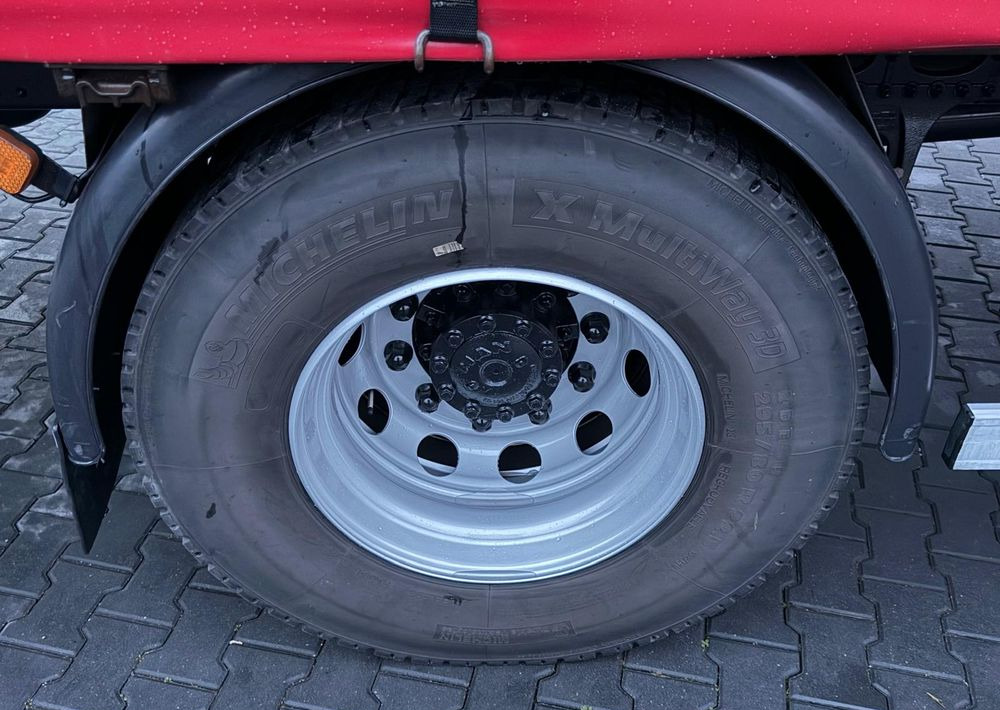 Tenteli kamyon MAN TGM 15.250 / FIRANKA / 2018R / KLIMA POSTOJOWA /SPROWADZONY / 20 PALET / E6 / WINDA /: fotoğraf 12 Tenteli kamyon MAN TGM 15.250 / FIRANKA / 2018R / KLIMA POSTOJOWA /SPROWADZONY / 20 PALET / E6 / WINDA /: fotoğraf 12