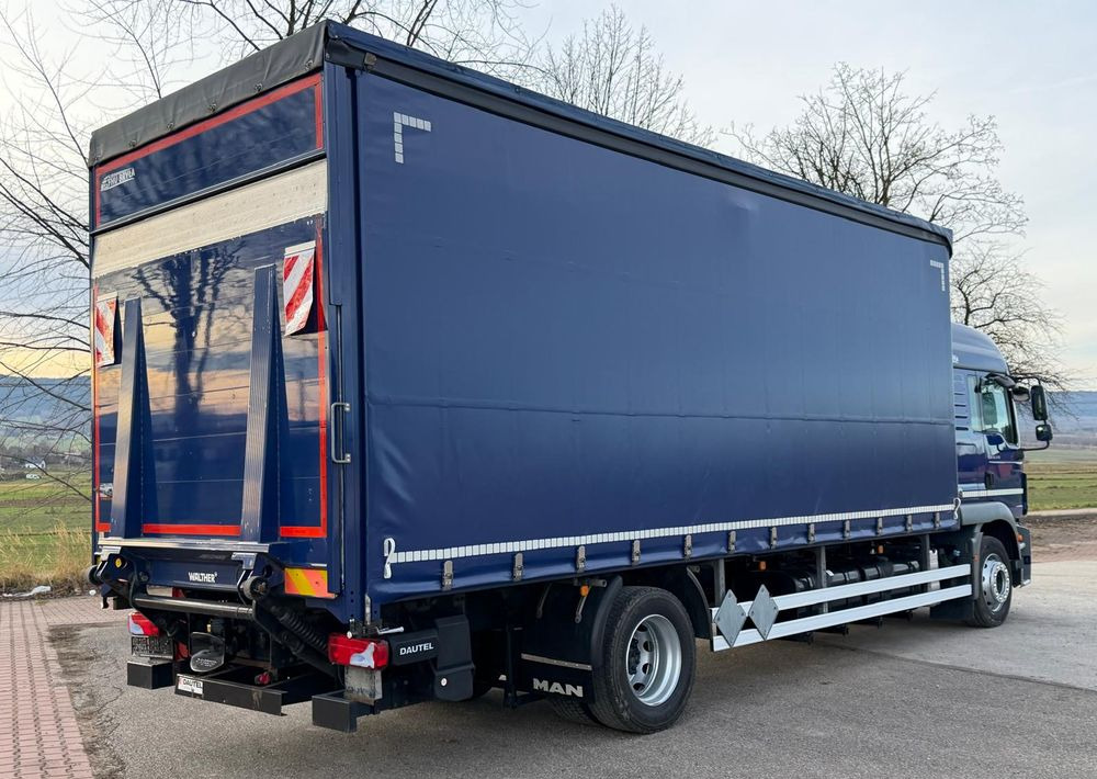 MAN TGM 18.340 / FIRANKA / SPROWADZONY / 9100 ŁADOWNOŚĆ / 18 PALET / E6 / WINDA / - Tenteli kamyon: fotoğraf 4 MAN TGM 18.340 / FIRANKA / SPROWADZONY / 9100 ŁADOWNOŚĆ / 18 PALET / E6 / WINDA / - Tenteli kamyon: fotoğraf 4