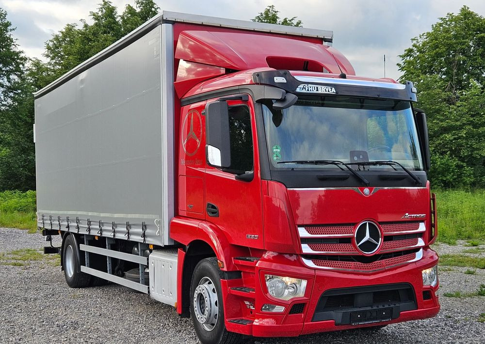 Mercedes-Benz ACTROS 1830/1827/1832/FIRANKA/WINDA/18 EUROPALET/AUTOMAT/Z NIEMIEC/2017/DUŻA ŁADOWNOŚĆ - Tenteli kamyon: fotoğraf 2 Mercedes-Benz ACTROS 1830/1827/1832/FIRANKA/WINDA/18 EUROPALET/AUTOMAT/Z NIEMIEC/2017/DUŻA ŁADOWNOŚĆ - Tenteli kamyon: fotoğraf 2