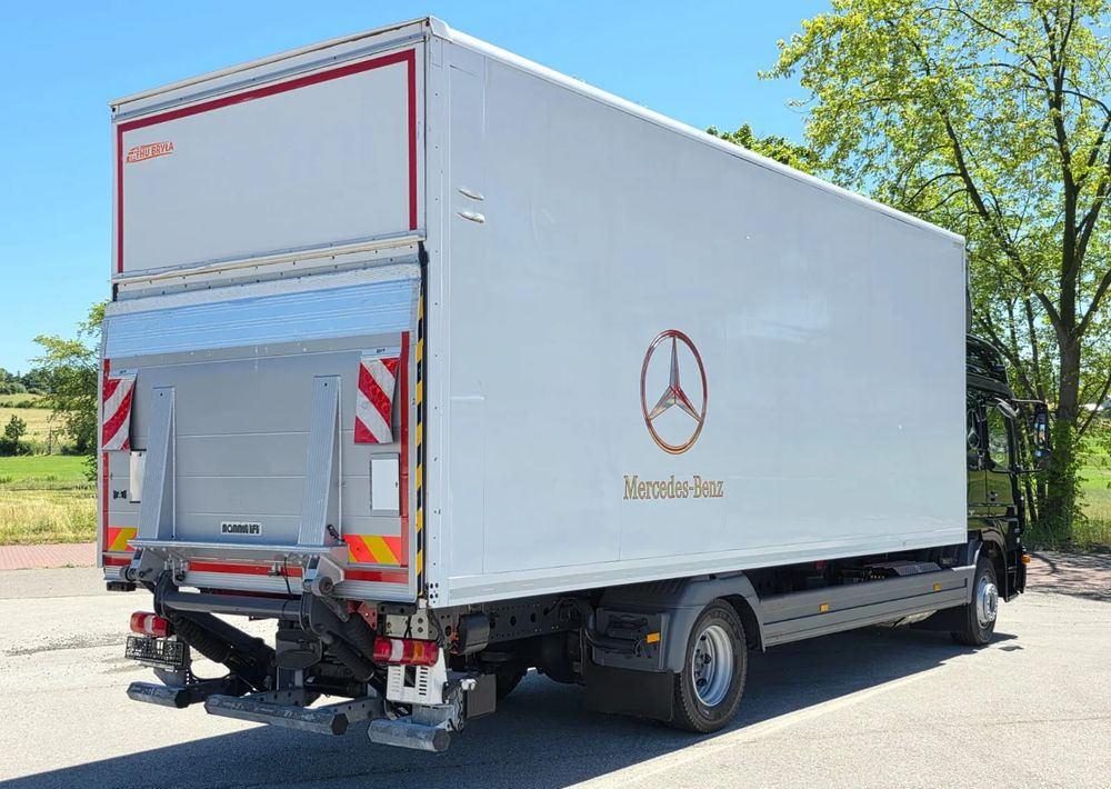 Mercedes-Benz ATEGO 1527/1530/IZOTERMA/WINDA/SPROWADZONY/E6/PIERWSZY WŁAŚCICIEL/AUTOMAT/18EURO PALET/STAN BARDZO DOBRY - Refrijeratör kamyon: fotoğraf 5 Mercedes-Benz ATEGO 1527/1530/IZOTERMA/WINDA/SPROWADZONY/E6/PIERWSZY WŁAŚCICIEL/AUTOMAT/18EURO PALET/STAN BARDZO DOBRY - Refrijeratör kamyon: fotoğraf 5
