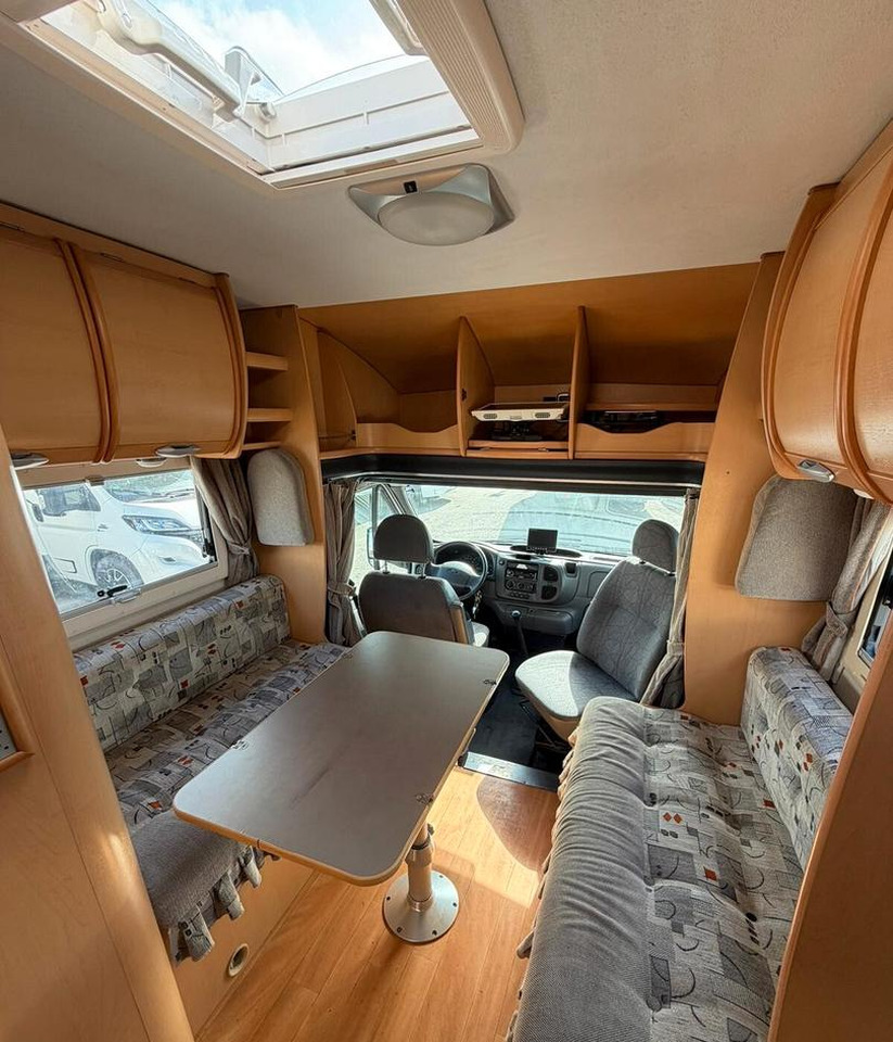 ROLLER TEAM GRANDUCA GARAGE P - Semi entegre karavan: fotoğraf 5 ROLLER TEAM GRANDUCA GARAGE P - Semi entegre karavan: fotoğraf 5