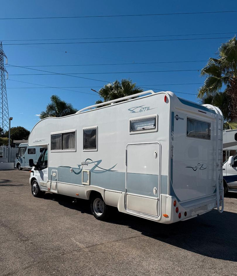Rimor SUPERBRIG 677 TC - Alkovenli karavan: fotoğraf 5 Rimor SUPERBRIG 677 TC - Alkovenli karavan: fotoğraf 5