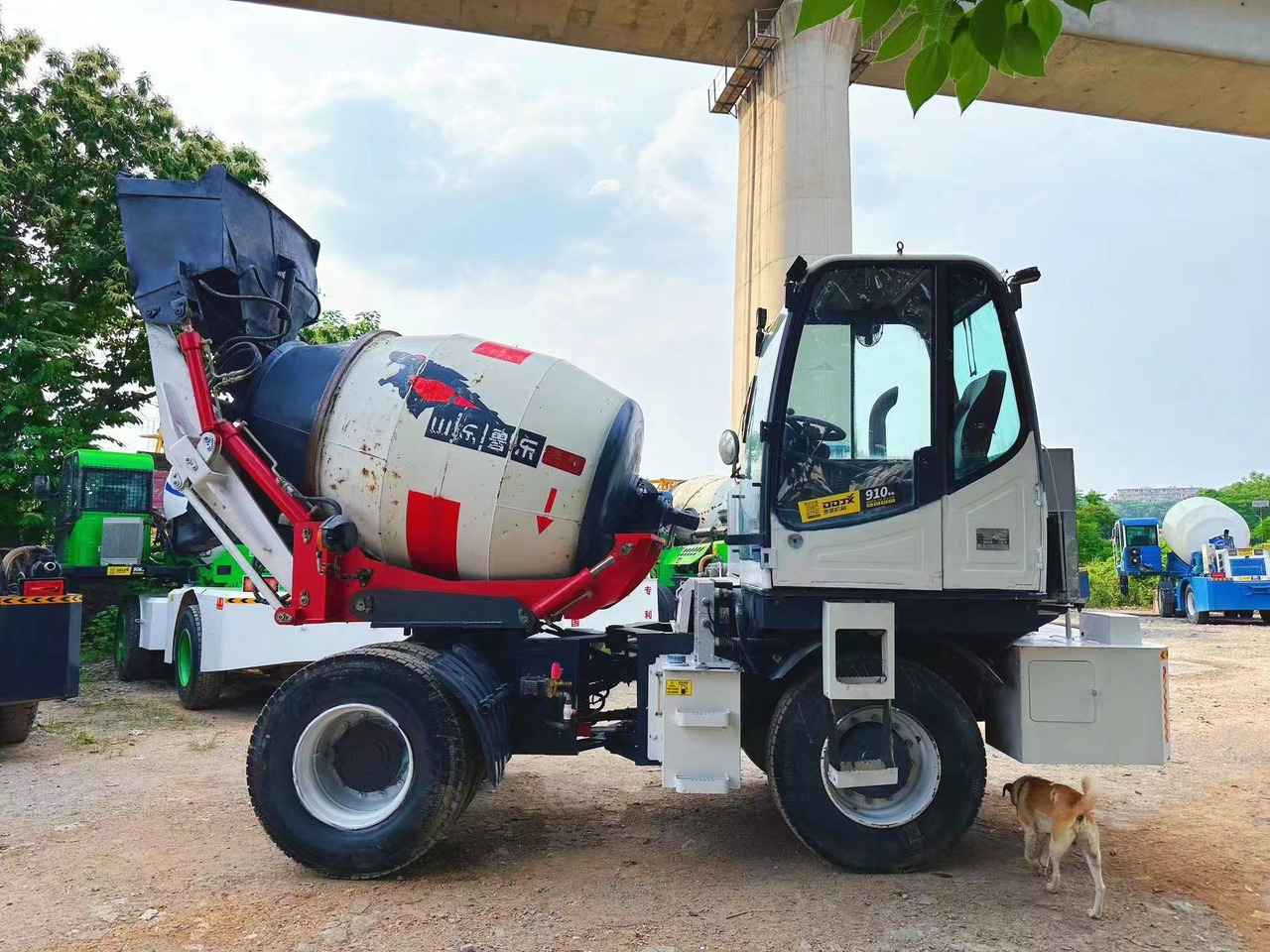 DEYI 2 cubic concrete mixer - Transmikser: fotoğraf 1 DEYI 2 cubic concrete mixer - Transmikser: fotoğraf 1