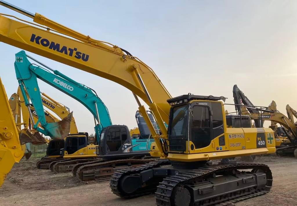 KOMATSU PC 450-8 - Paletli ekskavatör: fotoğraf 4 KOMATSU PC 450-8 - Paletli ekskavatör: fotoğraf 4