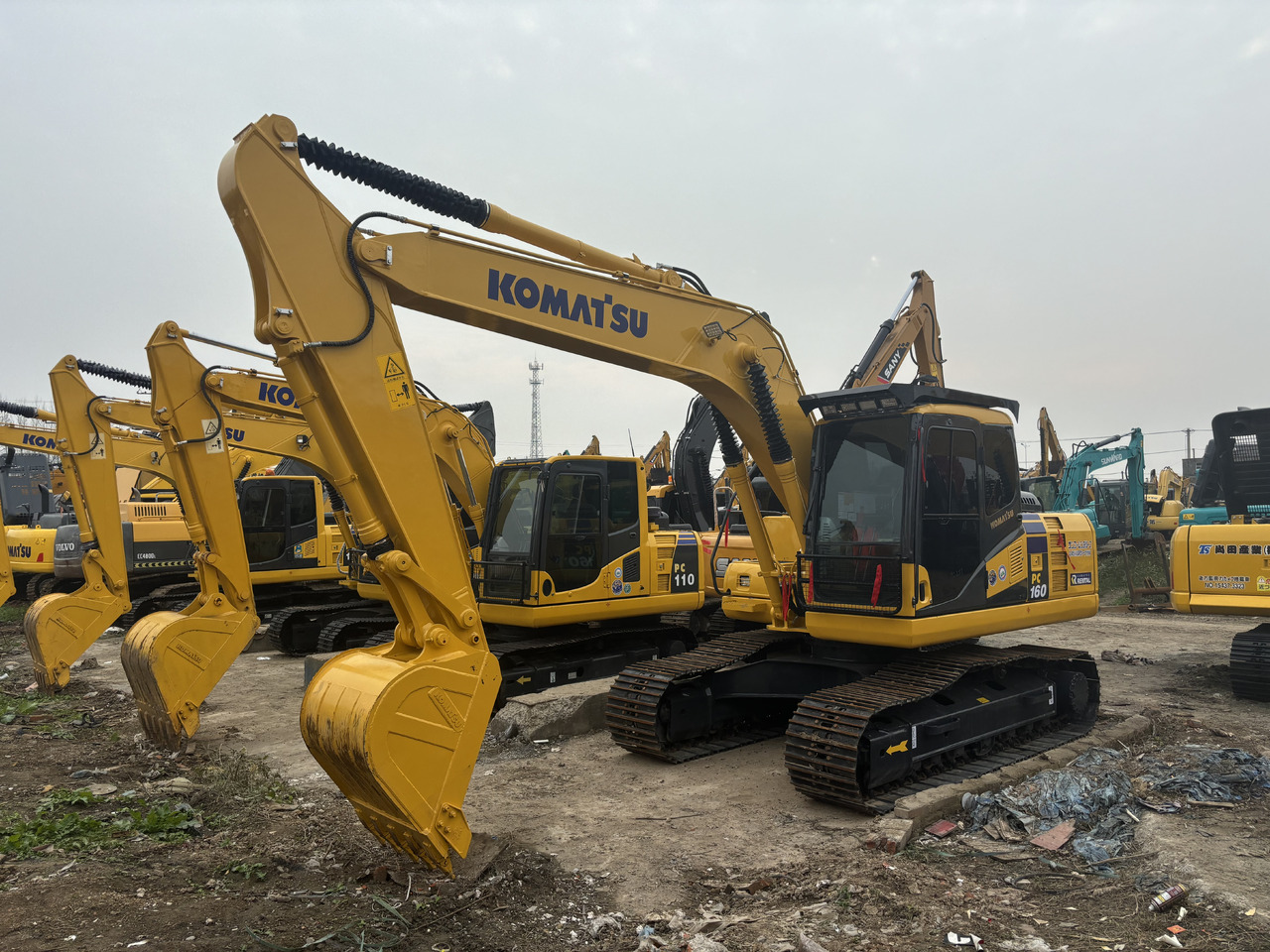 KOMATSU PC160 - Paletli ekskavatör: fotoğraf 4 KOMATSU PC160 - Paletli ekskavatör: fotoğraf 4