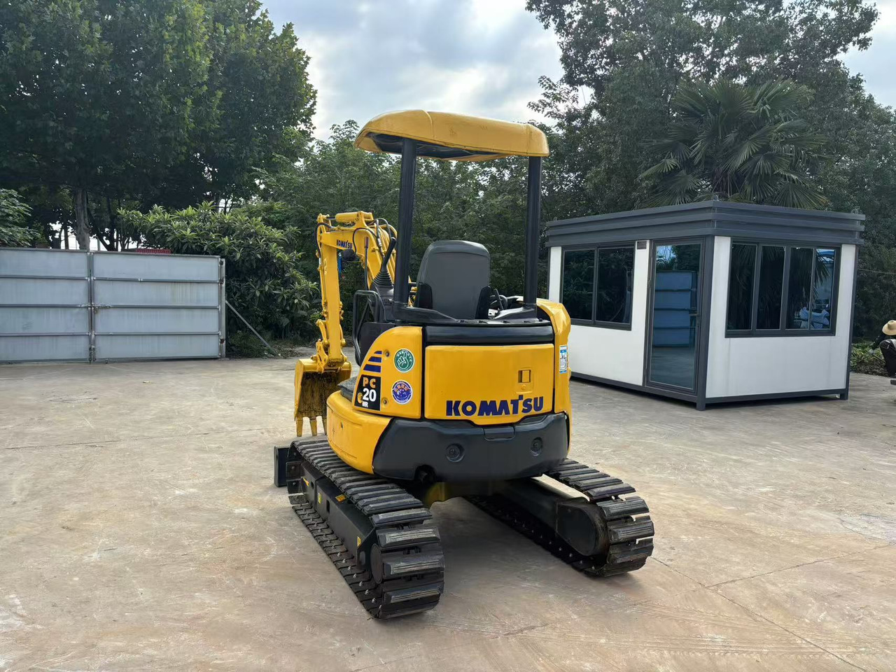 Komatsu Komatsu 20, Komatsu 20 - Mini ekskavatör: fotoğraf 2 Komatsu Komatsu 20, Komatsu 20 - Mini ekskavatör: fotoğraf 2