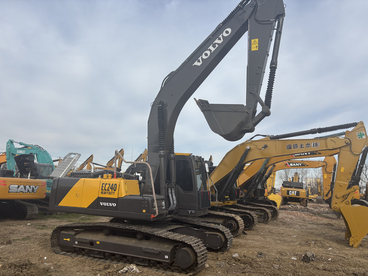 Volvo EC 240 - Paletli ekskavatör: fotoğraf 5 Volvo EC 240 - Paletli ekskavatör: fotoğraf 5