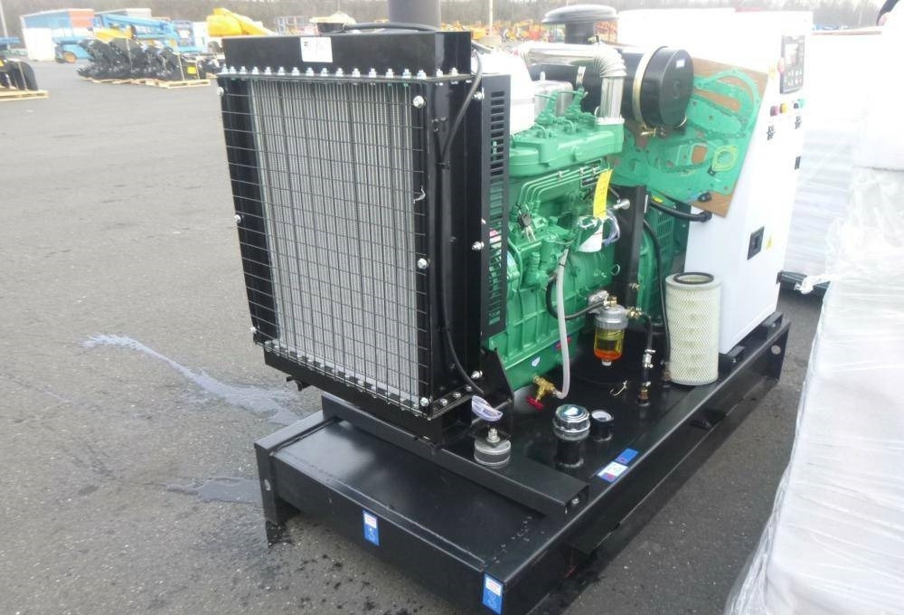 Ashita AG3-80 - Elektrikli jeneratör: fotoğraf 3 Ashita AG3-80 - Elektrikli jeneratör: fotoğraf 3