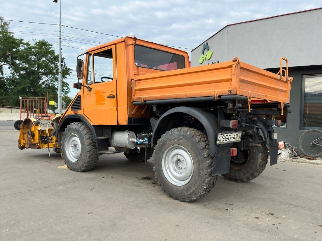Mercedes-Benz Unimog 408/10 - Atık toplama taşıt/ Özel amaçlı taşıt: fotoğraf 3 Mercedes-Benz Unimog 408/10 - Atık toplama taşıt/ Özel amaçlı taşıt: fotoğraf 3