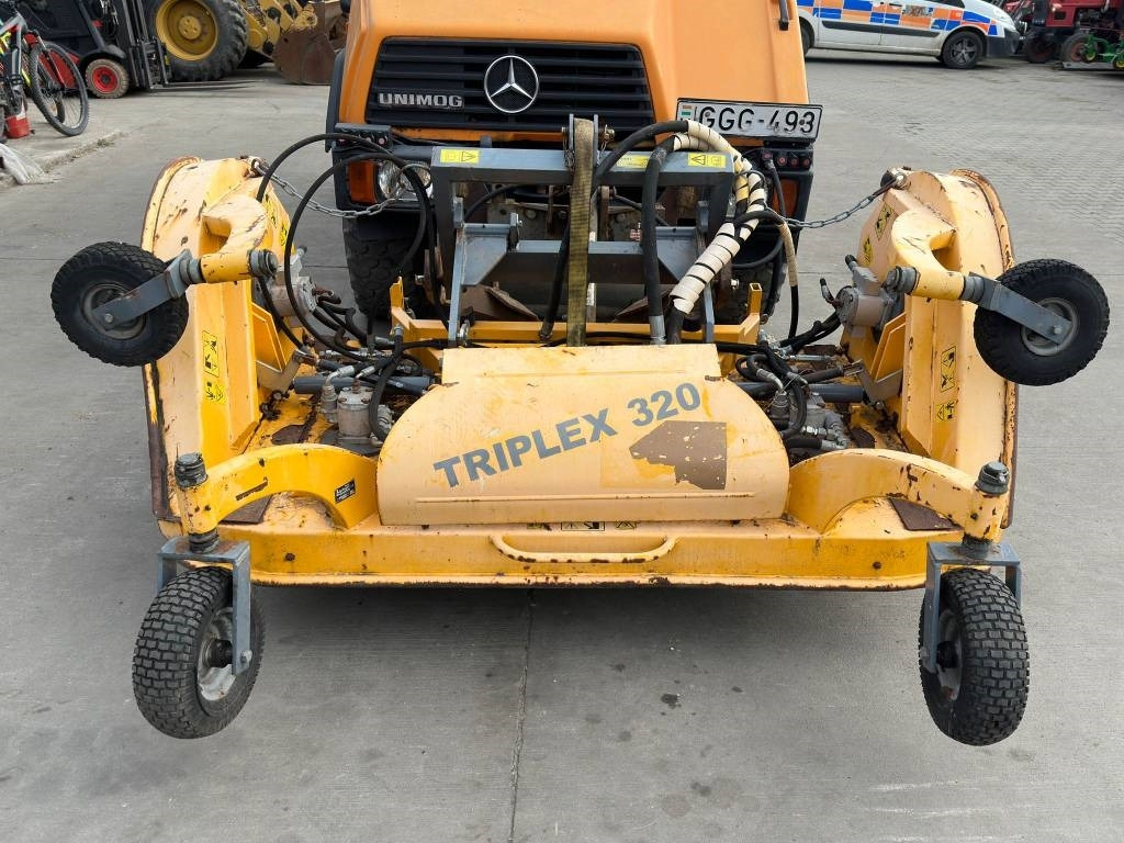 Mercedes-Benz Unimog 408/10 - Atık toplama taşıt/ Özel amaçlı taşıt: fotoğraf 4 Mercedes-Benz Unimog 408/10 - Atık toplama taşıt/ Özel amaçlı taşıt: fotoğraf 4