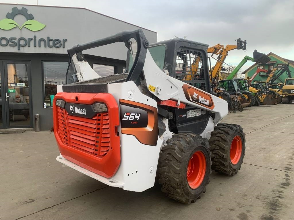 Bobcat S 64 - Mini yükleyici: fotoğraf 5 Bobcat S 64 - Mini yükleyici: fotoğraf 5