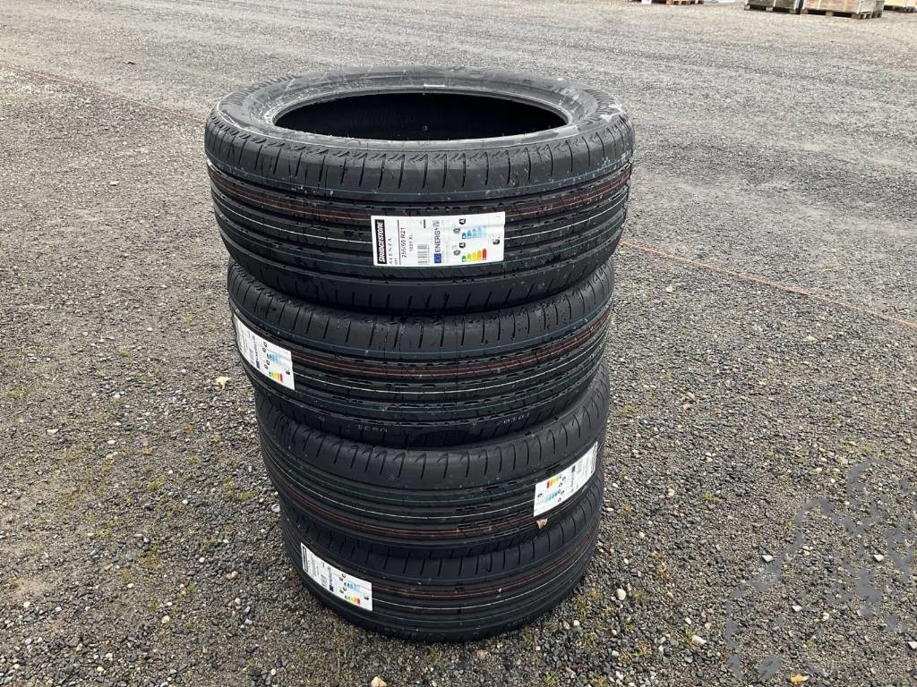 Bridgestone Alenza 255/50 R21 TYRES - Lastik - Kamyon: fotoğraf 1 Bridgestone Alenza 255/50 R21 TYRES - Lastik - Kamyon: fotoğraf 1