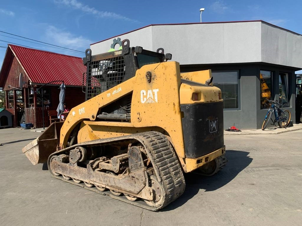 CAT 277 - Mini yükleyici: fotoğraf 3 CAT 277 - Mini yükleyici: fotoğraf 3