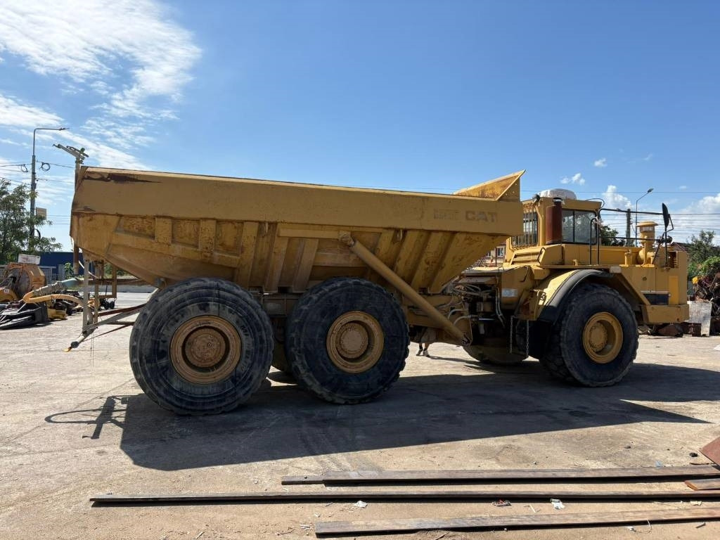CAT D 350 C - Belden kırma kaya kamyonu: fotoğraf 2 CAT D 350 C - Belden kırma kaya kamyonu: fotoğraf 2