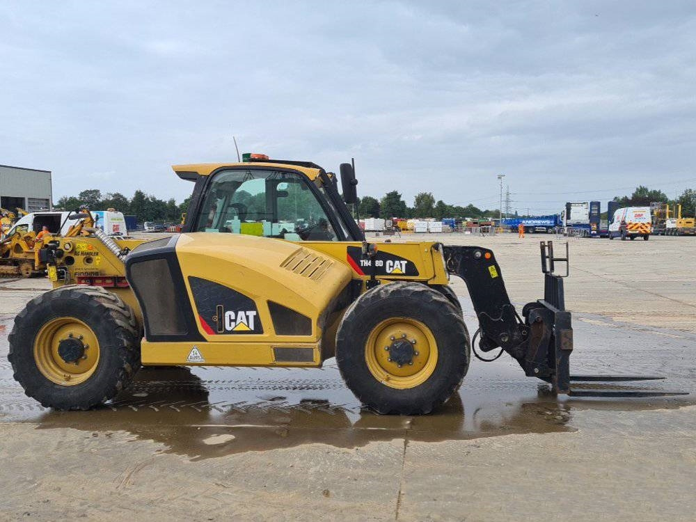 CAT TH 408 D - Teleskopik yükleyici: fotoğraf 1 CAT TH 408 D - Teleskopik yükleyici: fotoğraf 1