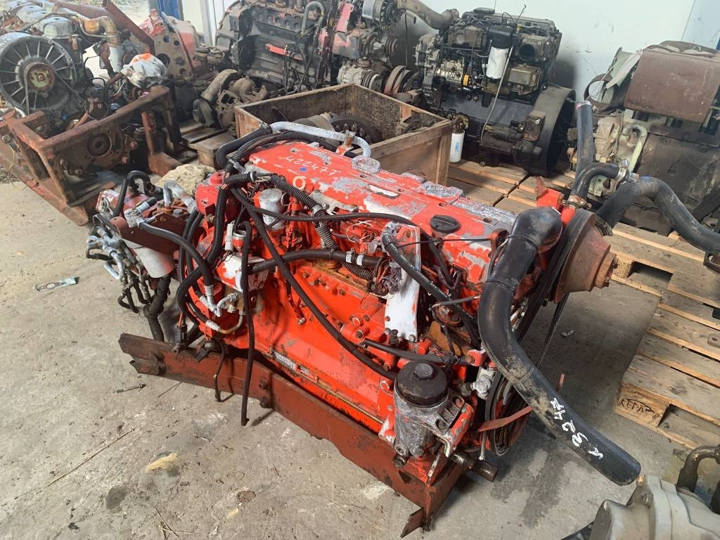 Deutz BF6M1012E ENGINE - Motor - İş makinaları: fotoğraf 2 Deutz BF6M1012E ENGINE - Motor - İş makinaları: fotoğraf 2