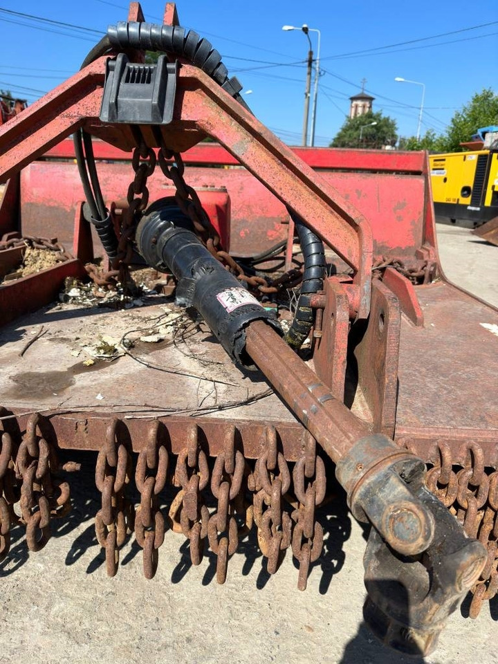 Grenier Franco SD2000 - Dal parçalama makinası: fotoğraf 4 Grenier Franco SD2000 - Dal parçalama makinası: fotoğraf 4