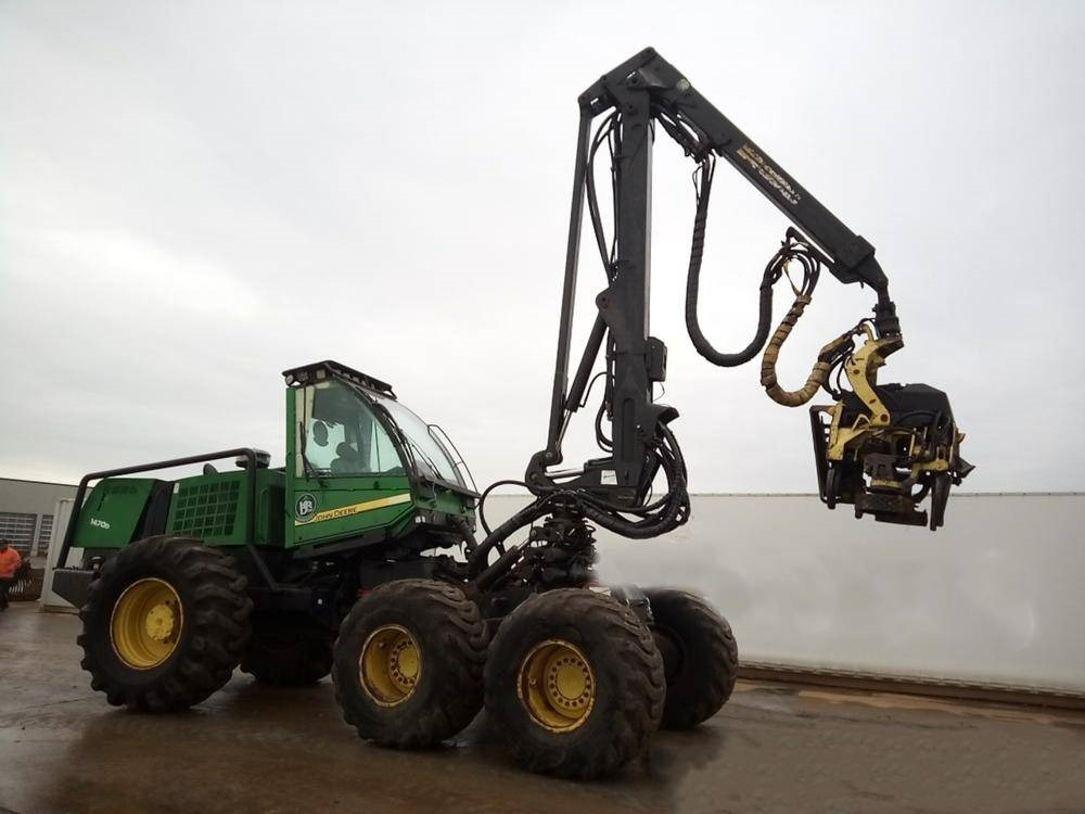 John Deere Timberjack 1470D - Orman traktörü: fotoğraf 1 John Deere Timberjack 1470D - Orman traktörü: fotoğraf 1