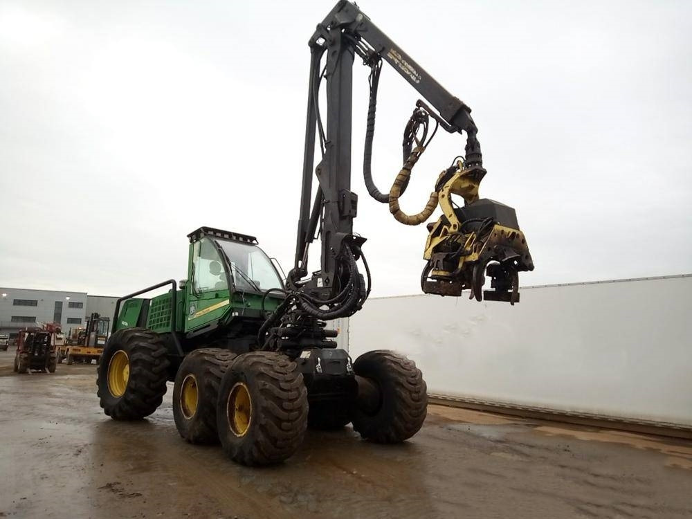 John Deere Timberjack 1470D - Orman traktörü: fotoğraf 3 John Deere Timberjack 1470D - Orman traktörü: fotoğraf 3