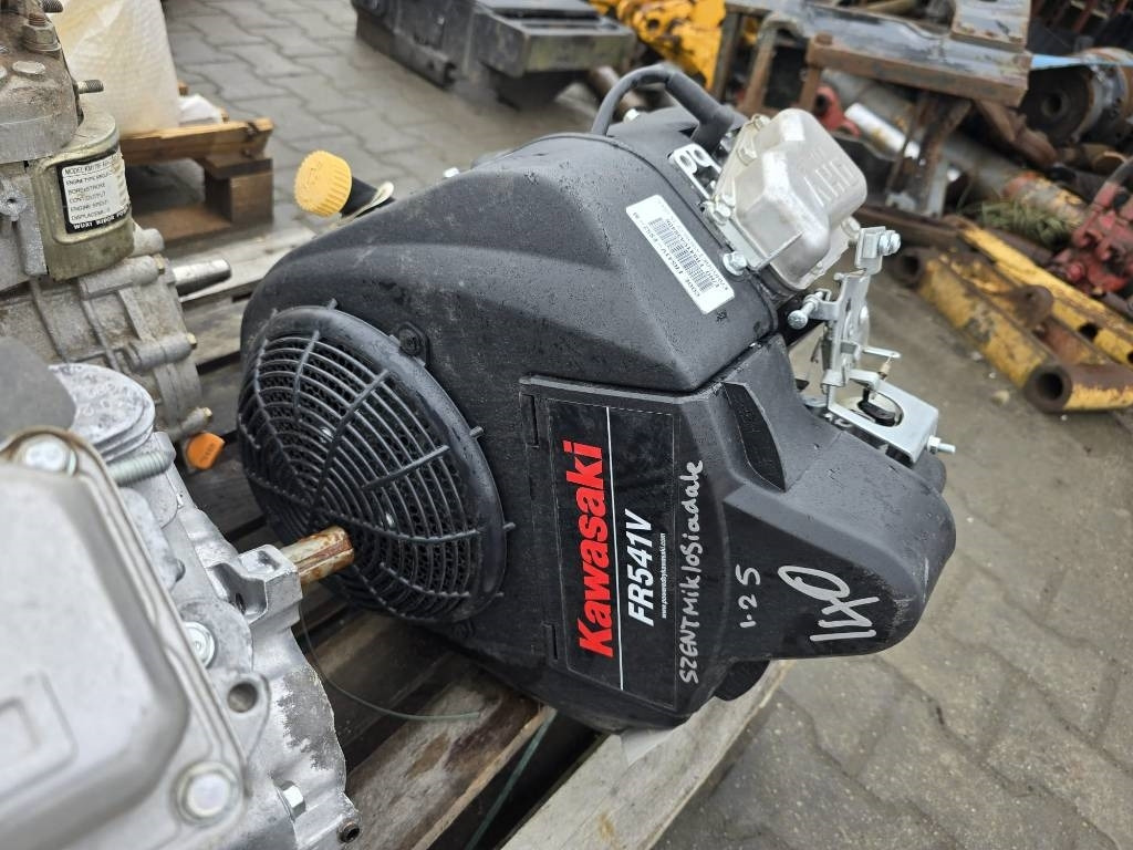 Kawasaki SRB3/P V-0113 ENGINE - Motor - İş makinaları: fotoğraf 1 Kawasaki SRB3/P V-0113 ENGINE - Motor - İş makinaları: fotoğraf 1
