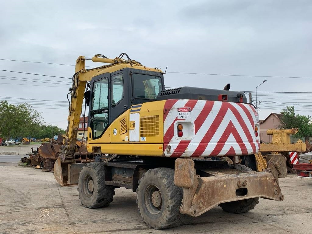 Komatsu PW 140-7 - Tekerlekli ekskavatör: fotoğraf 3 Komatsu PW 140-7 - Tekerlekli ekskavatör: fotoğraf 3