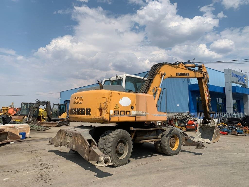 Liebherr A 900 C - Tekerlekli ekskavatör: fotoğraf 4 Liebherr A 900 C - Tekerlekli ekskavatör: fotoğraf 4