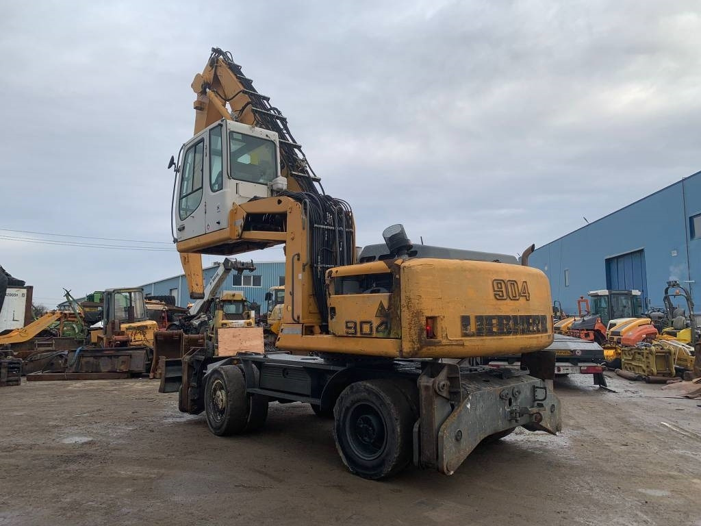 Liebherr A 904 C - Tekerlekli ekskavatör: fotoğraf 3 Liebherr A 904 C - Tekerlekli ekskavatör: fotoğraf 3