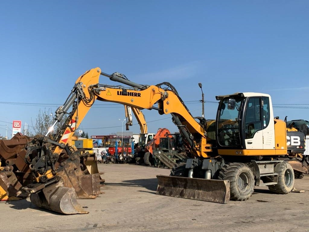 Liebherr A912 Compact+Engcon Rototilt - Tekerlekli ekskavatör: fotoğraf 1 Liebherr A912 Compact+Engcon Rototilt - Tekerlekli ekskavatör: fotoğraf 1
