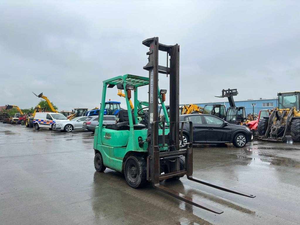 Mitsubishi FD15 - Dizel forklift: fotoğraf 2 Mitsubishi FD15 - Dizel forklift: fotoğraf 2