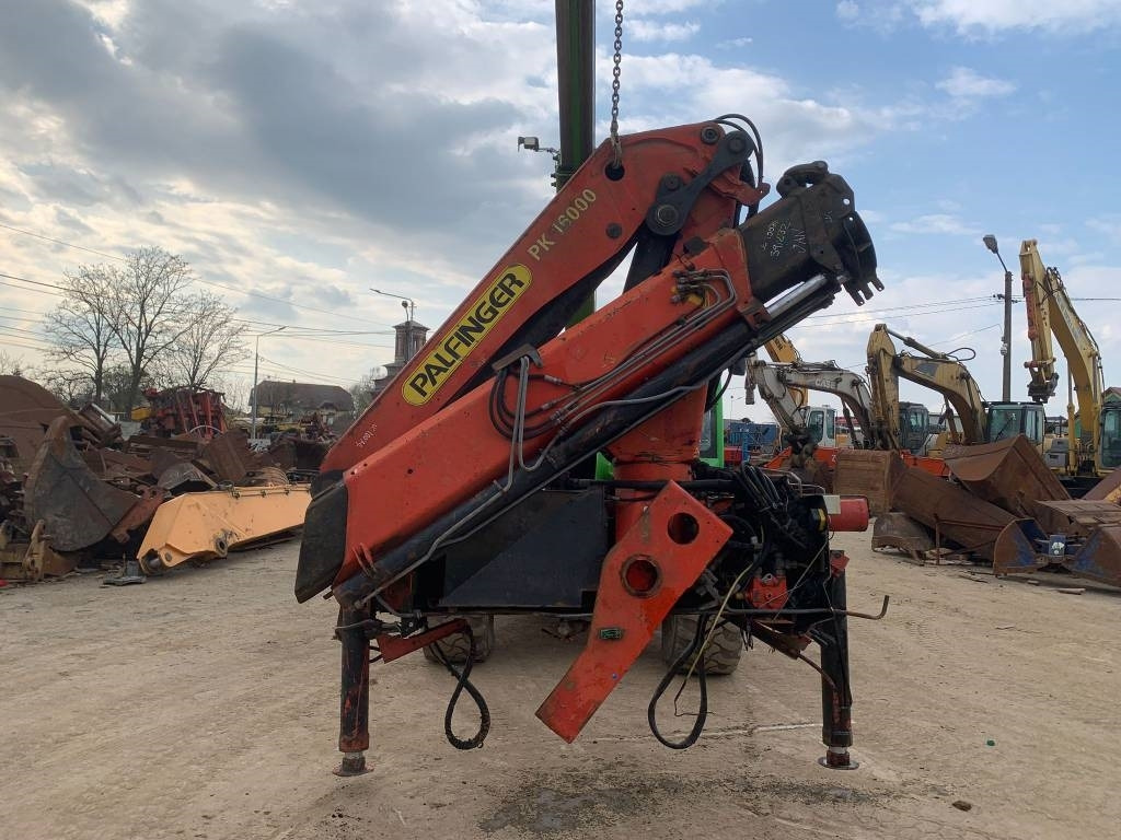 Palfinger PK16000A - Araç üstü vinç - Kamyon: fotoğraf 1 Palfinger PK16000A - Araç üstü vinç - Kamyon: fotoğraf 1