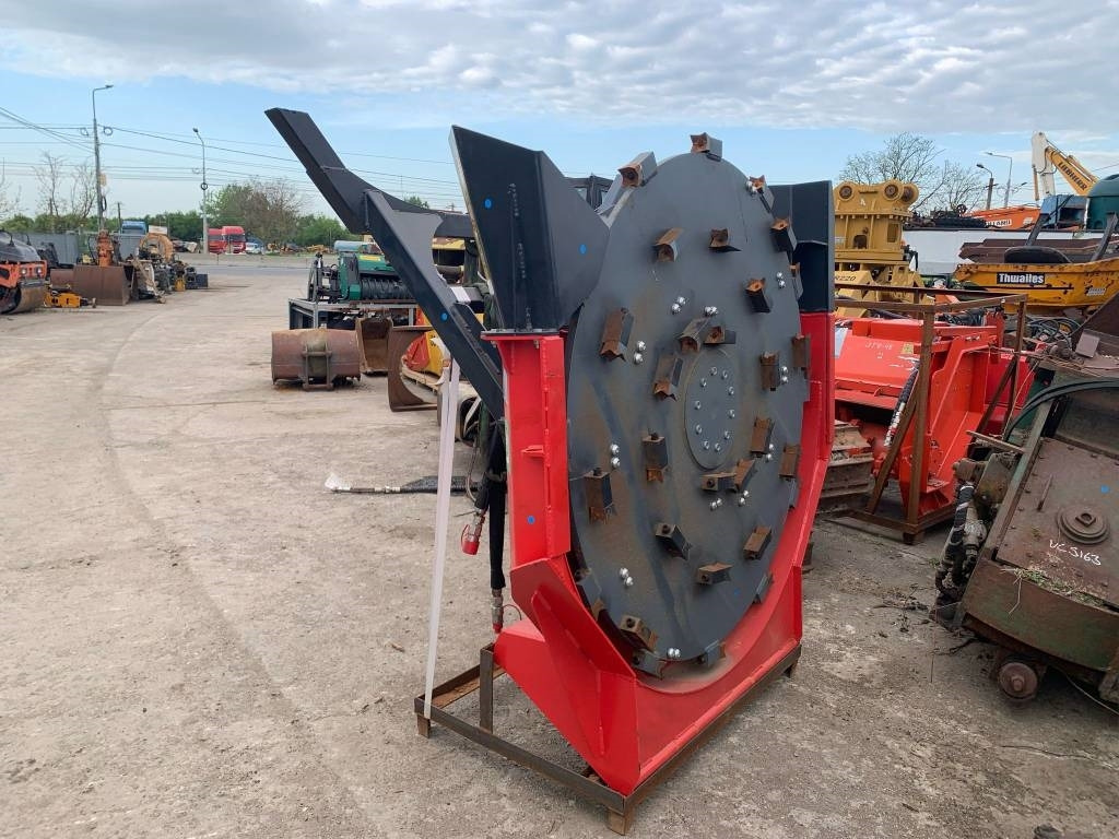 Raytree RMDM70 Mulcher - Dal parçalama makinası: fotoğraf 2 Raytree RMDM70 Mulcher - Dal parçalama makinası: fotoğraf 2