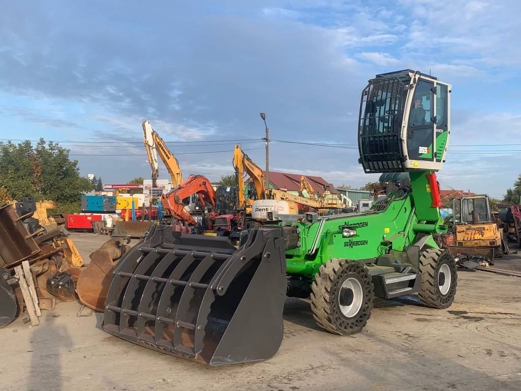 Sennebogen 355 E - Teleskopik yükleyici: fotoğraf 2 Sennebogen 355 E - Teleskopik yükleyici: fotoğraf 2