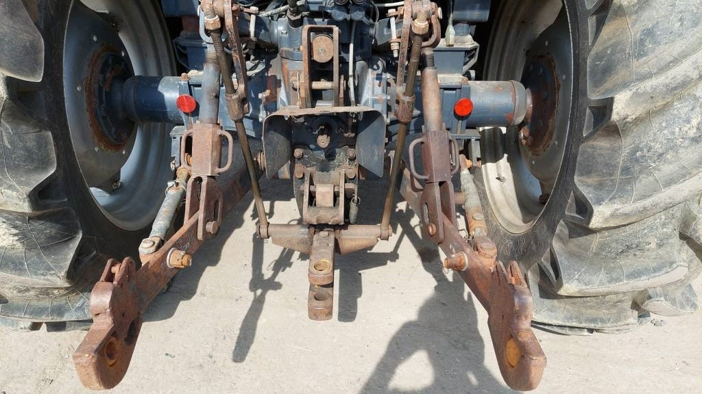 TYM T700 - Traktör: fotoğraf 5 TYM T700 - Traktör: fotoğraf 5