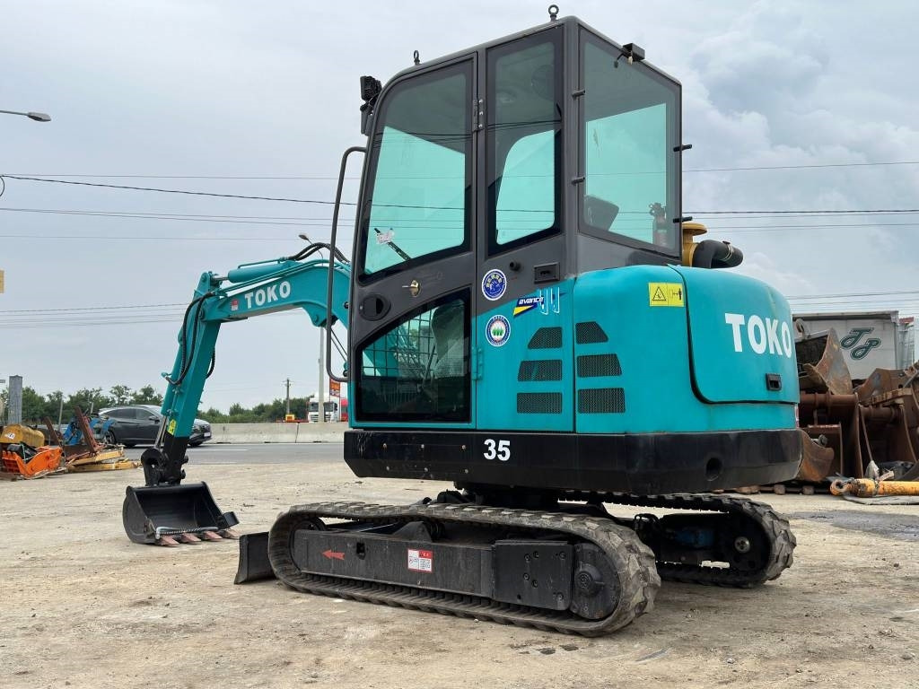 Toko 35 - Mini ekskavatör: fotoğraf 3 Toko 35 - Mini ekskavatör: fotoğraf 3
