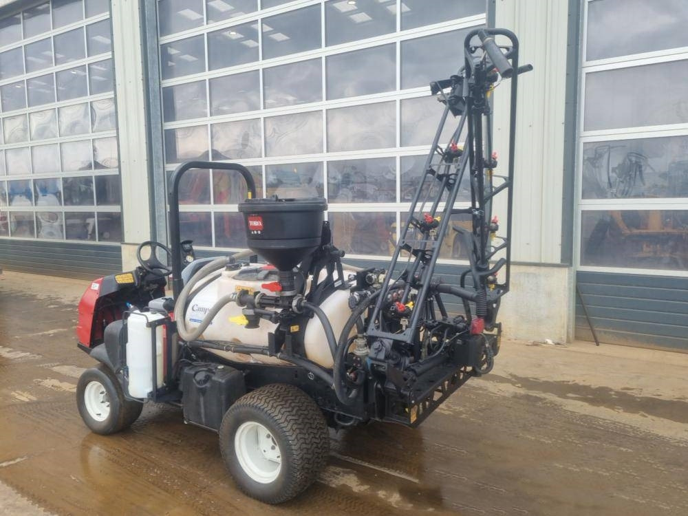 Toro Multi Pro 1750 - Kendi yürür ilaçlama makinesi: fotoğraf 3 Toro Multi Pro 1750 - Kendi yürür ilaçlama makinesi: fotoğraf 3
