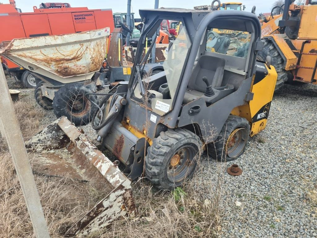 Volvo MC 95 C - Mini yükleyici: fotoğraf 1 Volvo MC 95 C - Mini yükleyici: fotoğraf 1