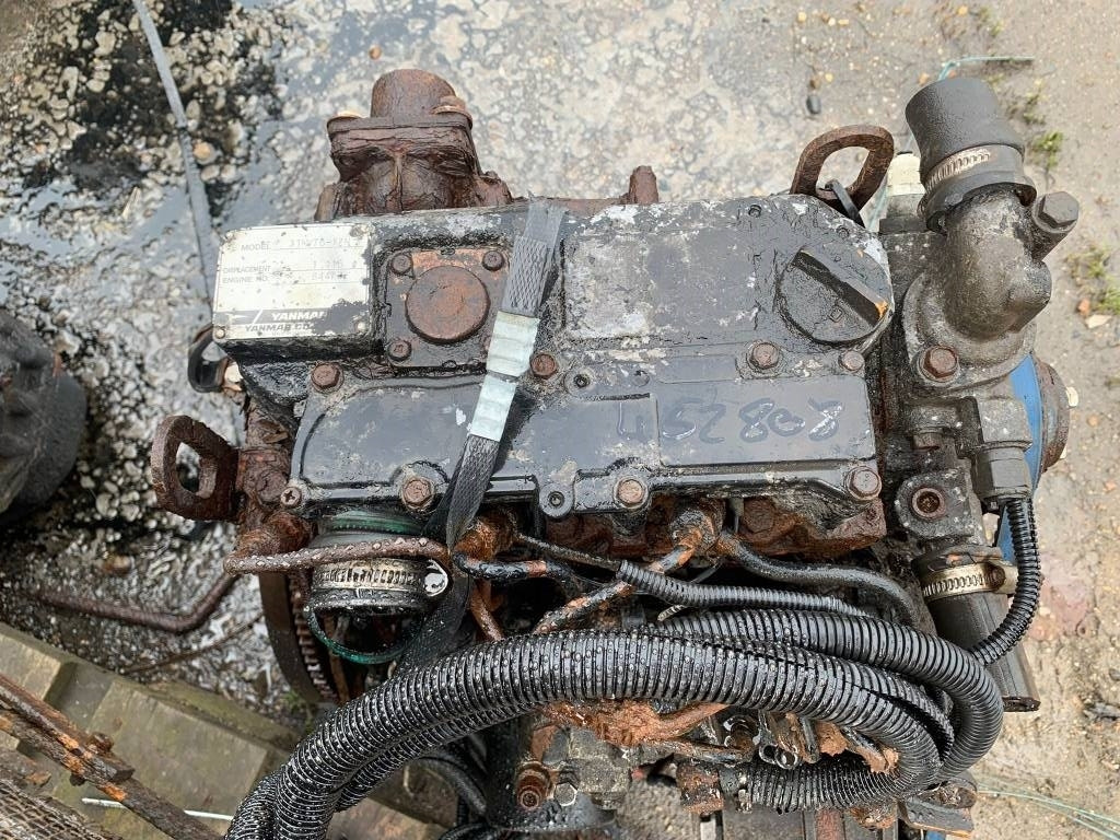 Yanmar 3TNV76 ENGINE - Motor - İş makinaları: fotoğraf 2 Yanmar 3TNV76 ENGINE - Motor - İş makinaları: fotoğraf 2