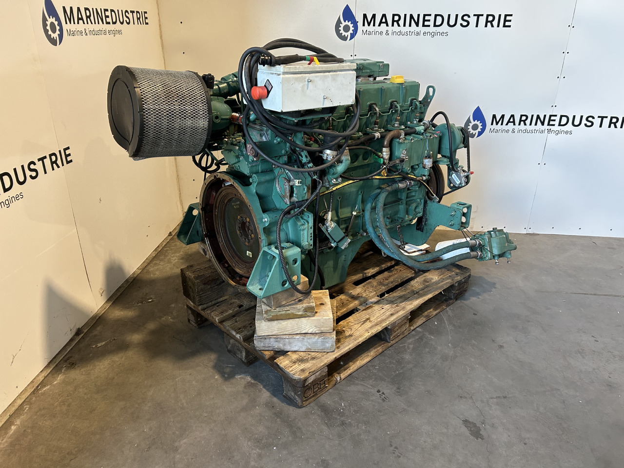 Volvo Penta D7C-B TA - Motor - Diğer araçlar: fotoğraf 2 Volvo Penta D7C-B TA - Motor - Diğer araçlar: fotoğraf 2