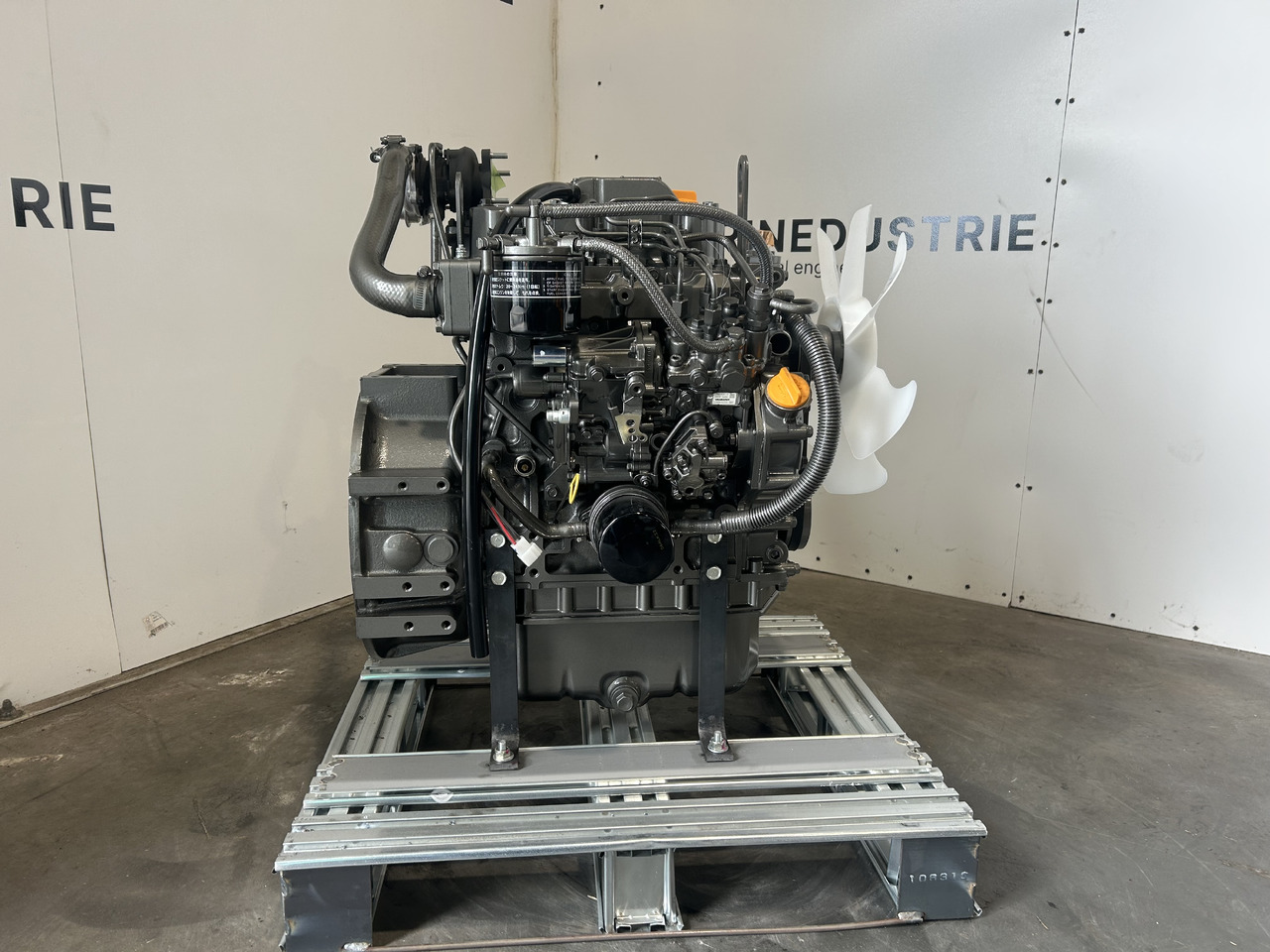 Yanmar 3TNV84T - Motor - Ekskavatör: fotoğraf 1 Yanmar 3TNV84T - Motor - Ekskavatör: fotoğraf 1