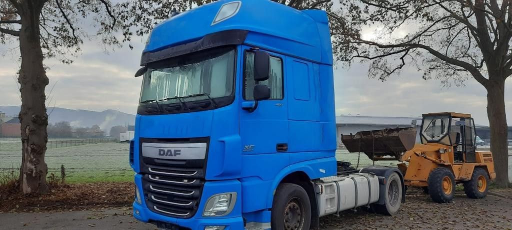 DAF 106-460 Super Spacs G.Haus/Hoch German - Çekici: fotoğraf 3 DAF 106-460 Super Spacs G.Haus/Hoch German - Çekici: fotoğraf 3