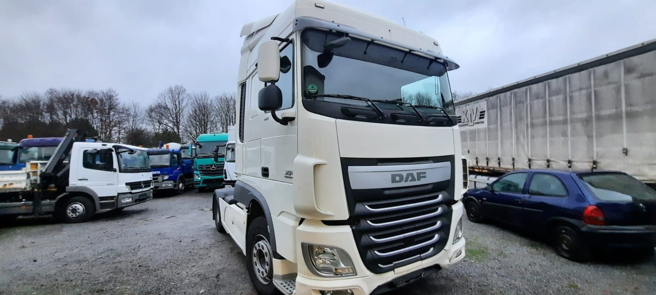 DAF XF106- 460 Space Cap Vollaustt.Top Top Zus - Çekici: fotoğraf 1 DAF XF106- 460 Space Cap Vollaustt.Top Top Zus - Çekici: fotoğraf 1