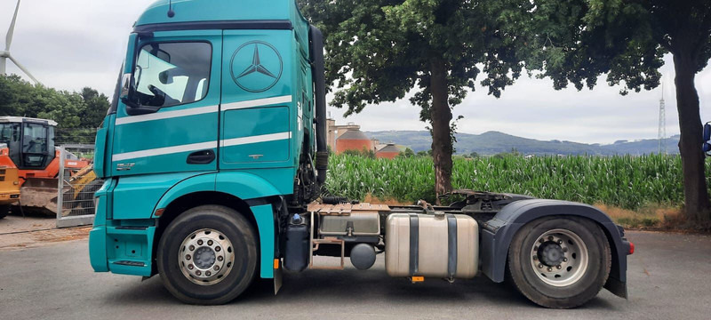 Mercedes-Benz 1842 Actros MP4 G.Haus/Hochdach Vollaust - Çekici: fotoğraf 3 Mercedes-Benz 1842 Actros MP4 G.Haus/Hochdach Vollaust - Çekici: fotoğraf 3